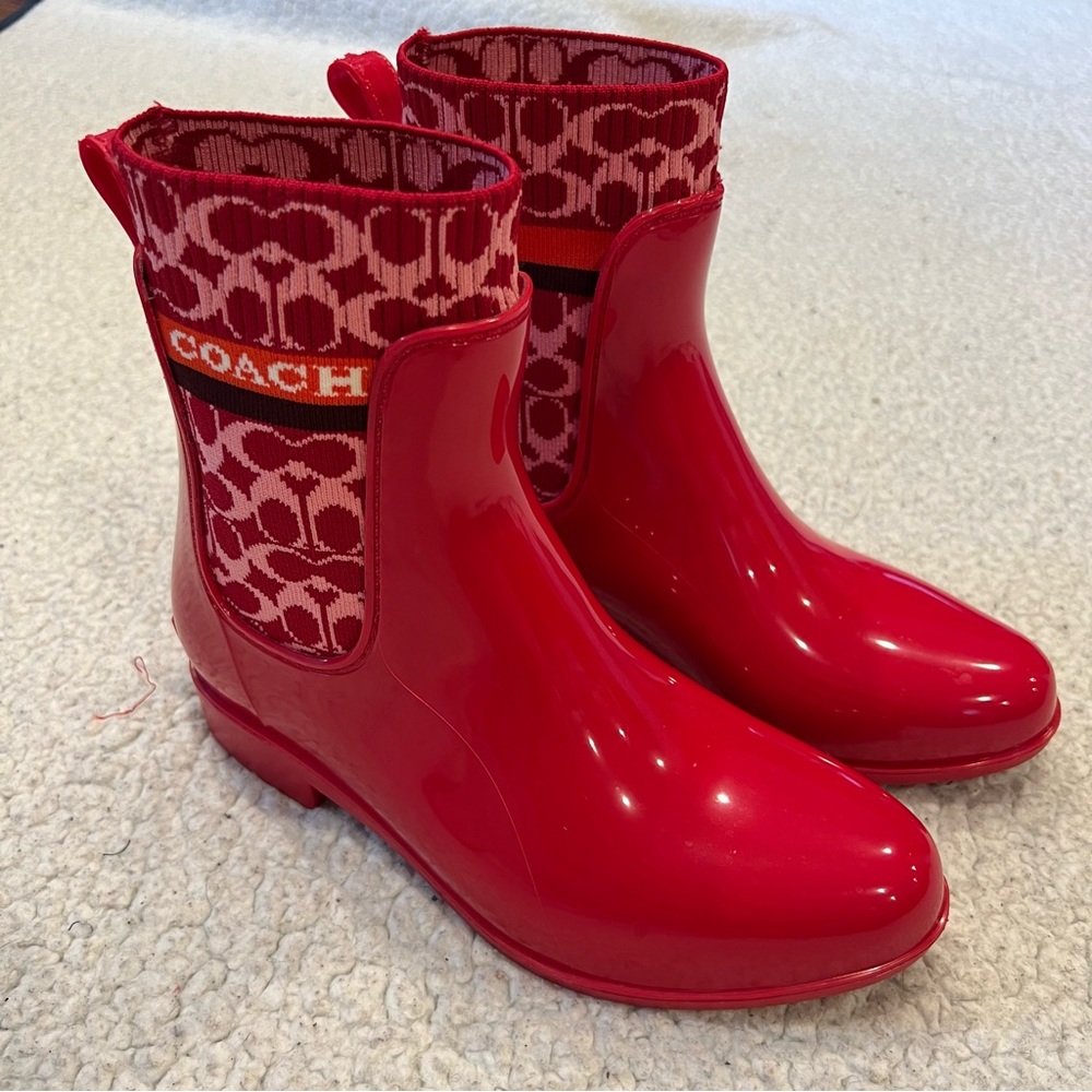 rivington rain bootie